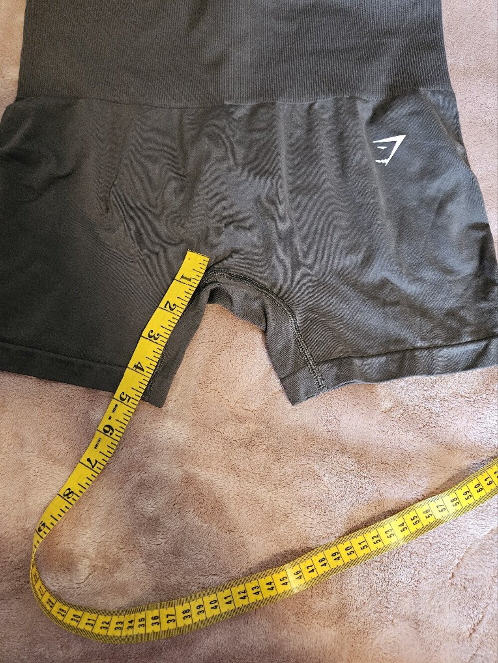 Gymshark Everyday Seamless Shorts in Dark Olive Green - Picture 6 of 8
